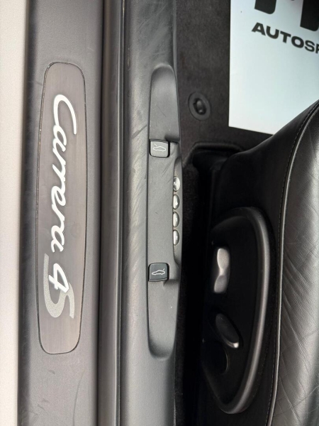 PORSCHE 996 CARRERA 4S
